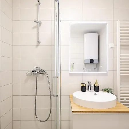 Anvini Apartment
